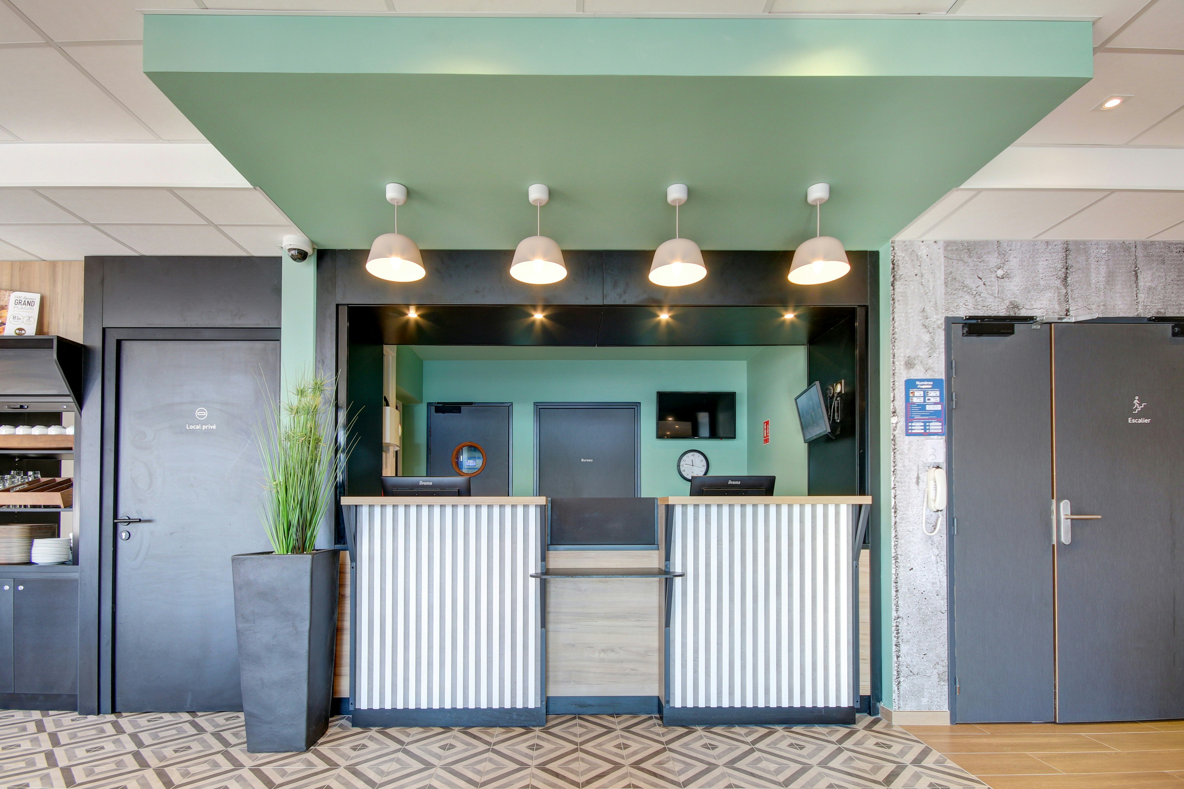 B&B Hotel Epernay 8/35