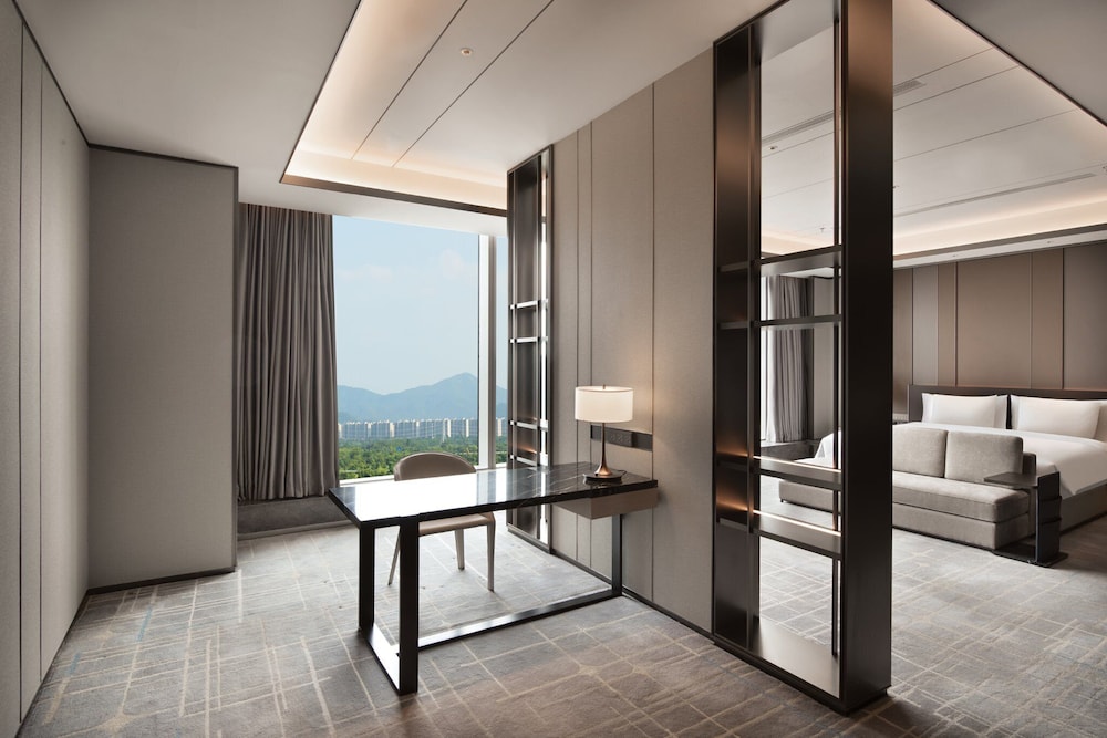 Crowne Plaza Hangzhou Science City 27/74