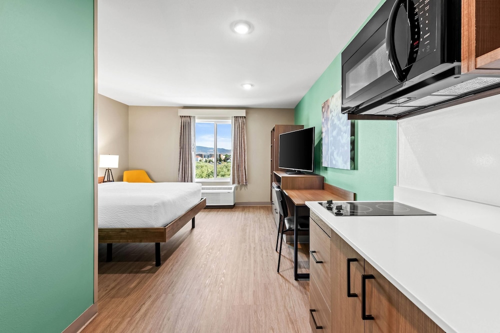 ECHO Suites Extended Stay by Wyndham Reno 41/72
