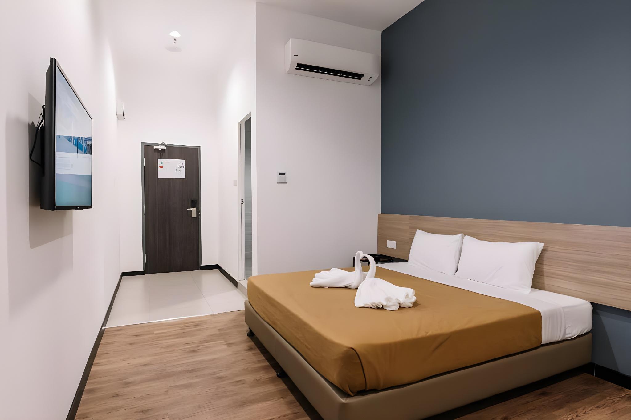 Super, Deluxe, Double Bed