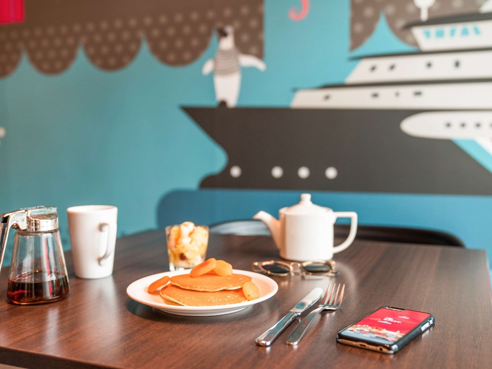 Ibis Styles Brest Centre Port 28/45