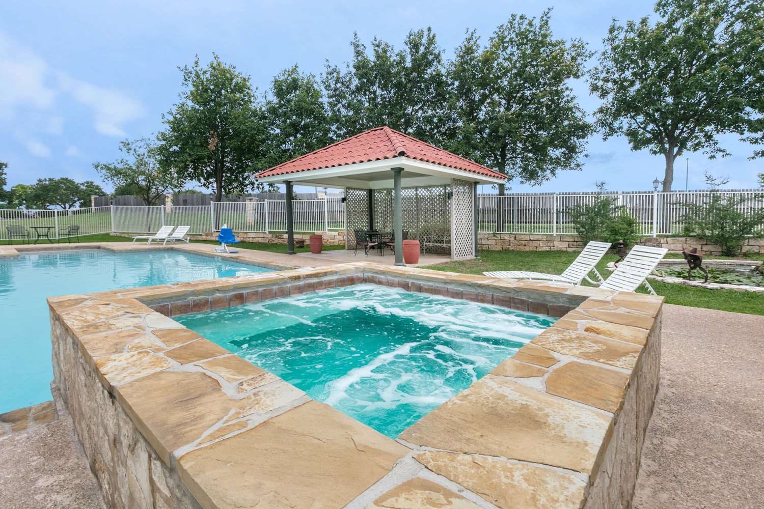 La Quinta Inn & Suites by Wyndham Fredericksburg 44/48