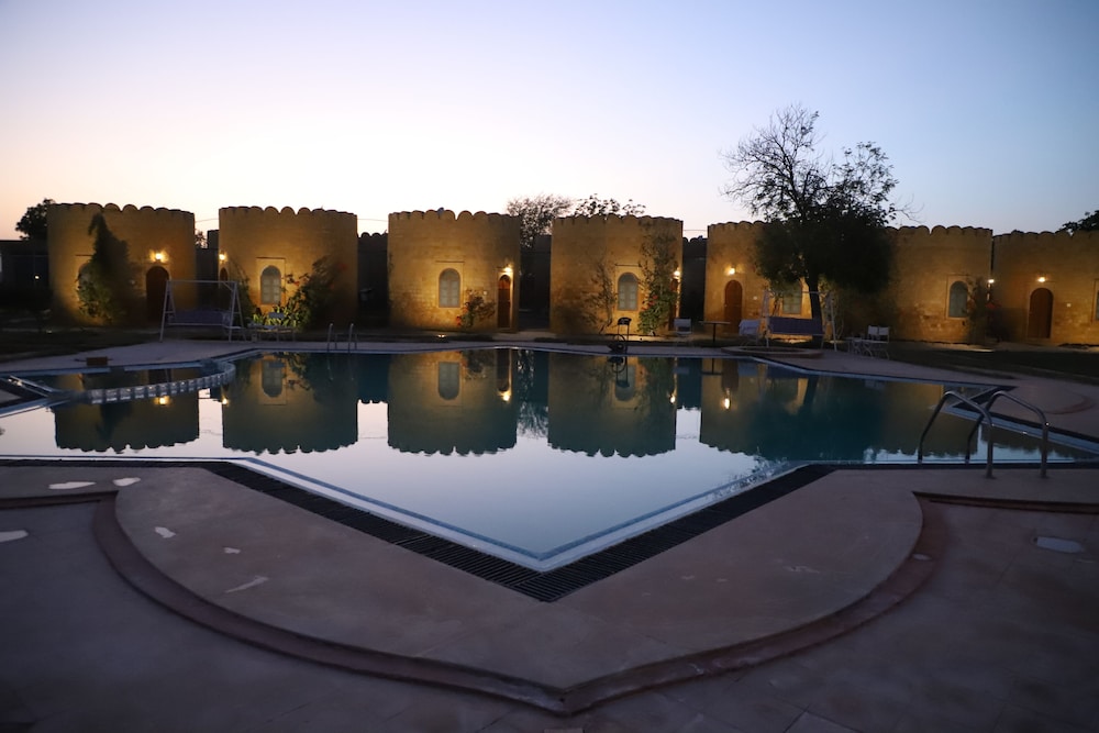 HIMMATGARH PALACE 22/28