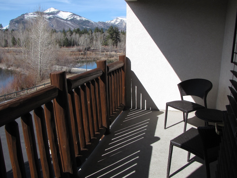 Bitterroot River Inn & Conference Center 2/56