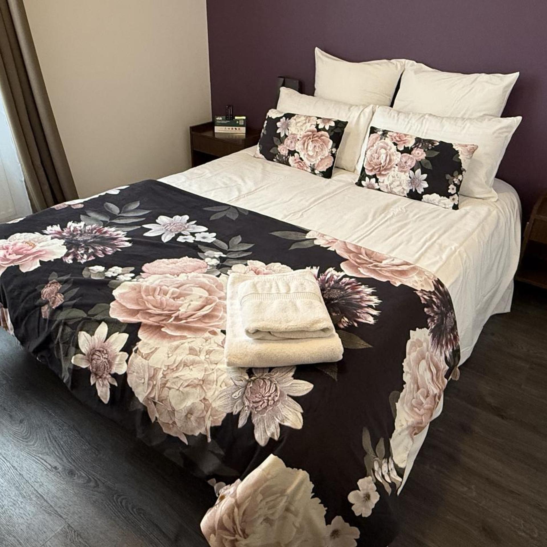 AUBERGE DE LA CLOCHE 7/22