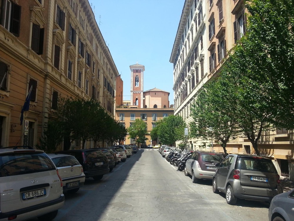 Vatican Town 28/31