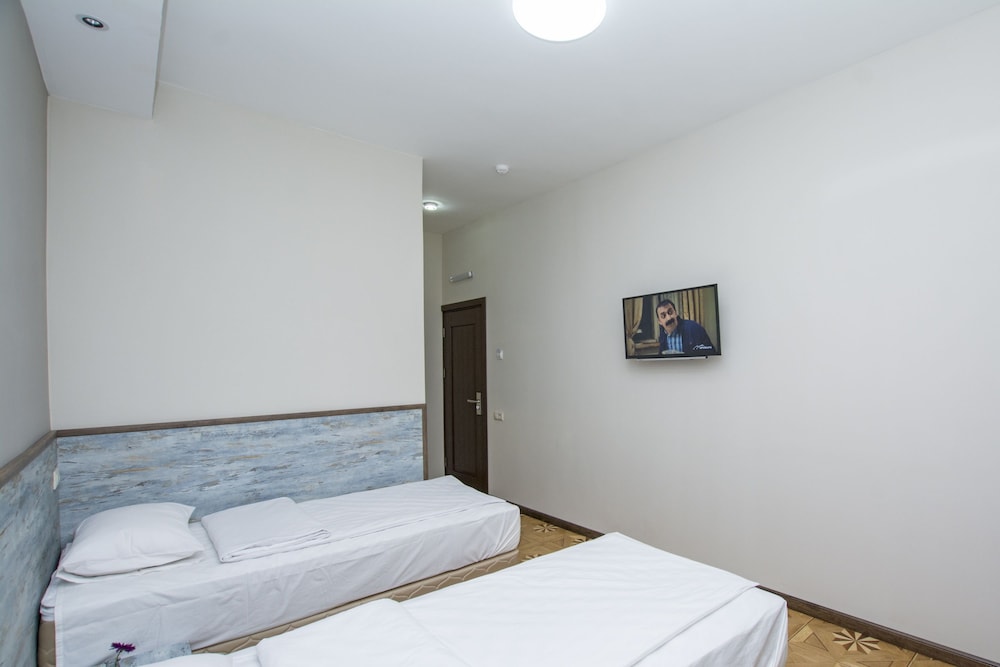 Yerevan Boutique Hotel 29/64