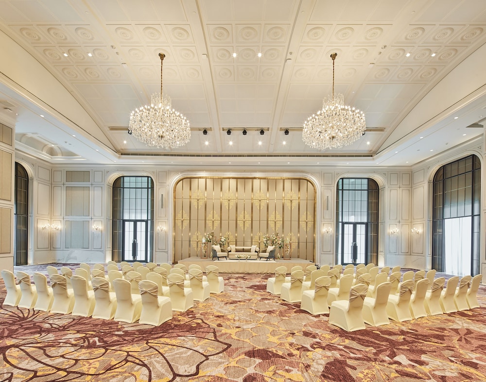 Lobby at Eastin Grand Hotel Phayathai, BANGKOK