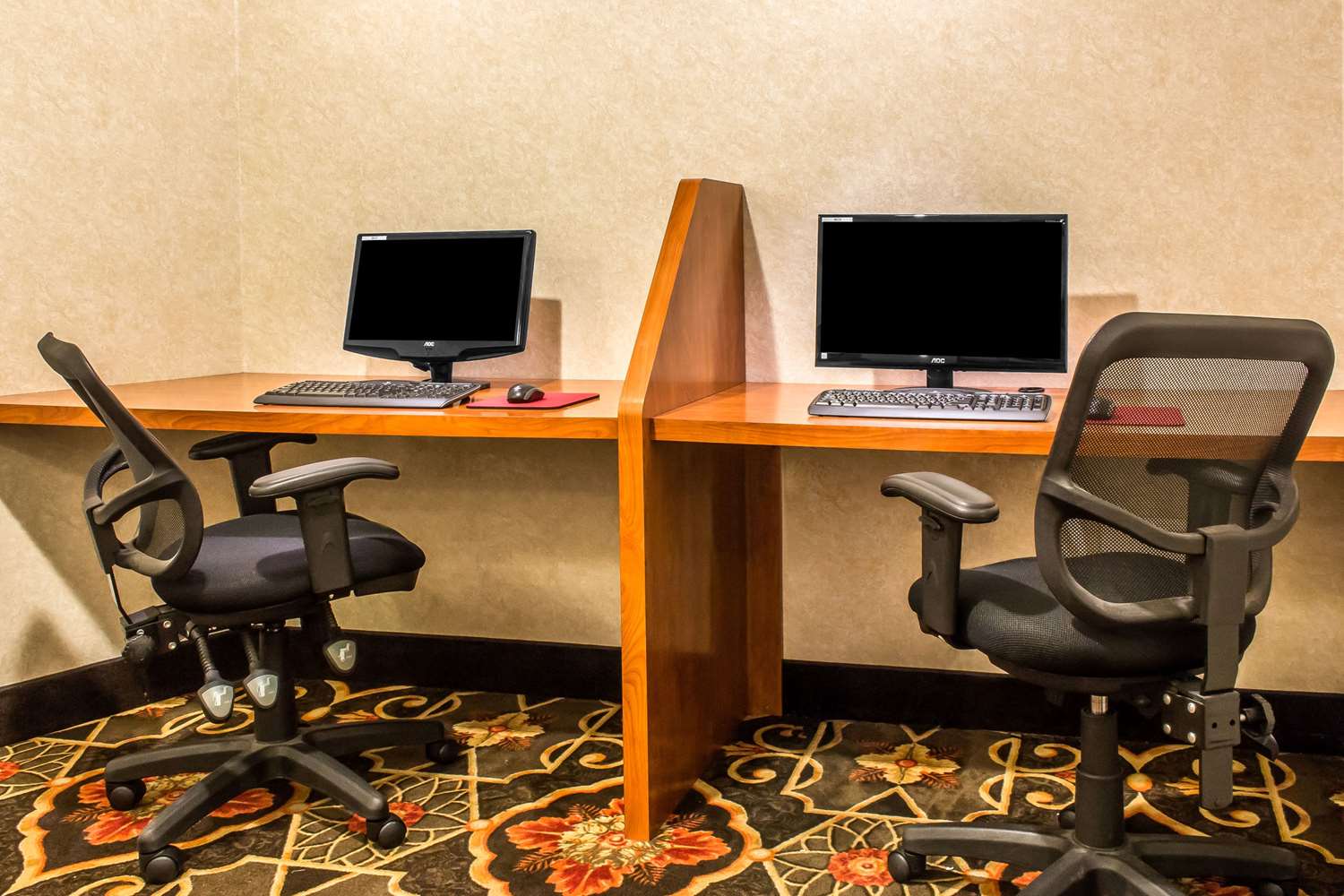 Clarion Hotel Philadelphia International Airport 46/57