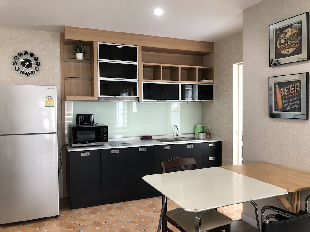 View Talay 6 Condominium By Honey 64/84