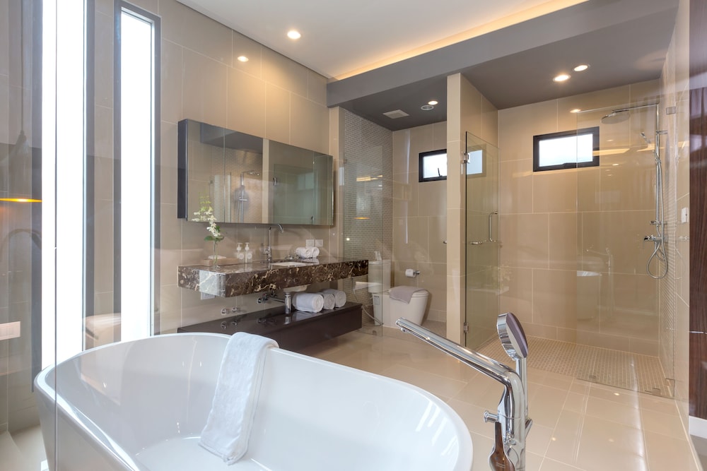 X10 Seaview Suites At Panwa Beach 20/63
