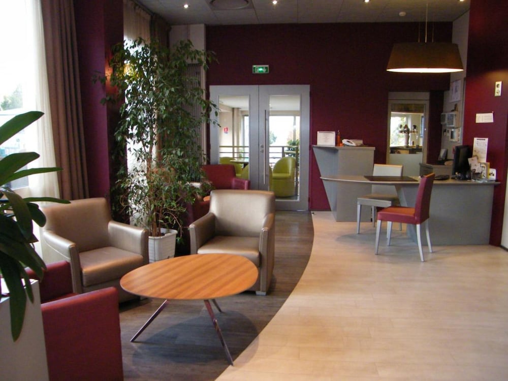 CITOTEL SAINT PIERRE 12/16