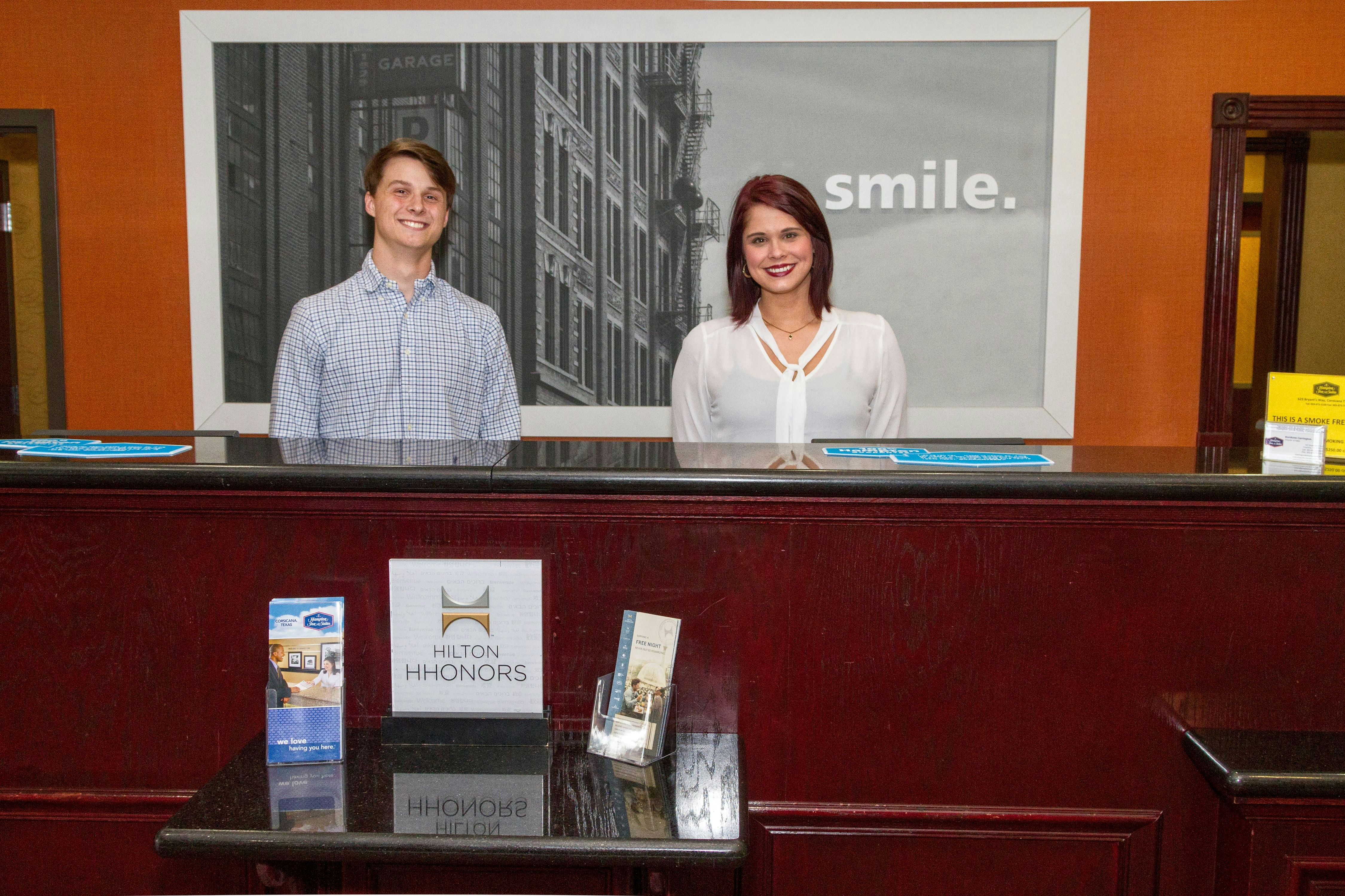 Hampton Inn and Suites Corsicana 14/62