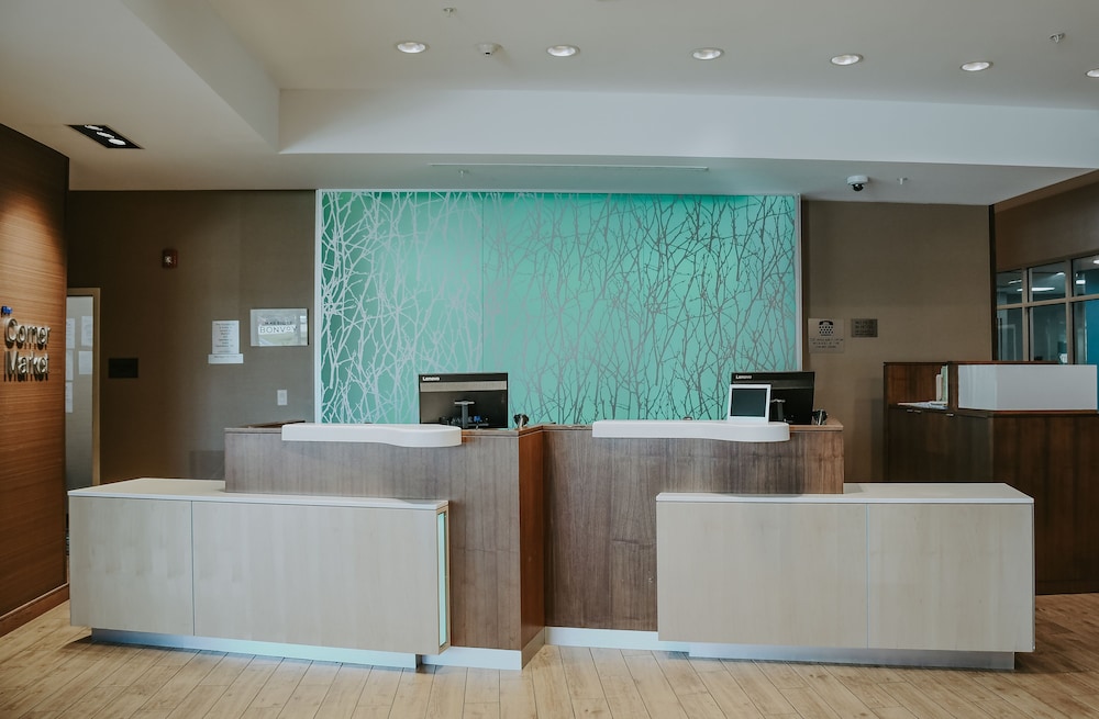 Fairfield Inn And Suites By Marriott Lincoln Airport 2/45