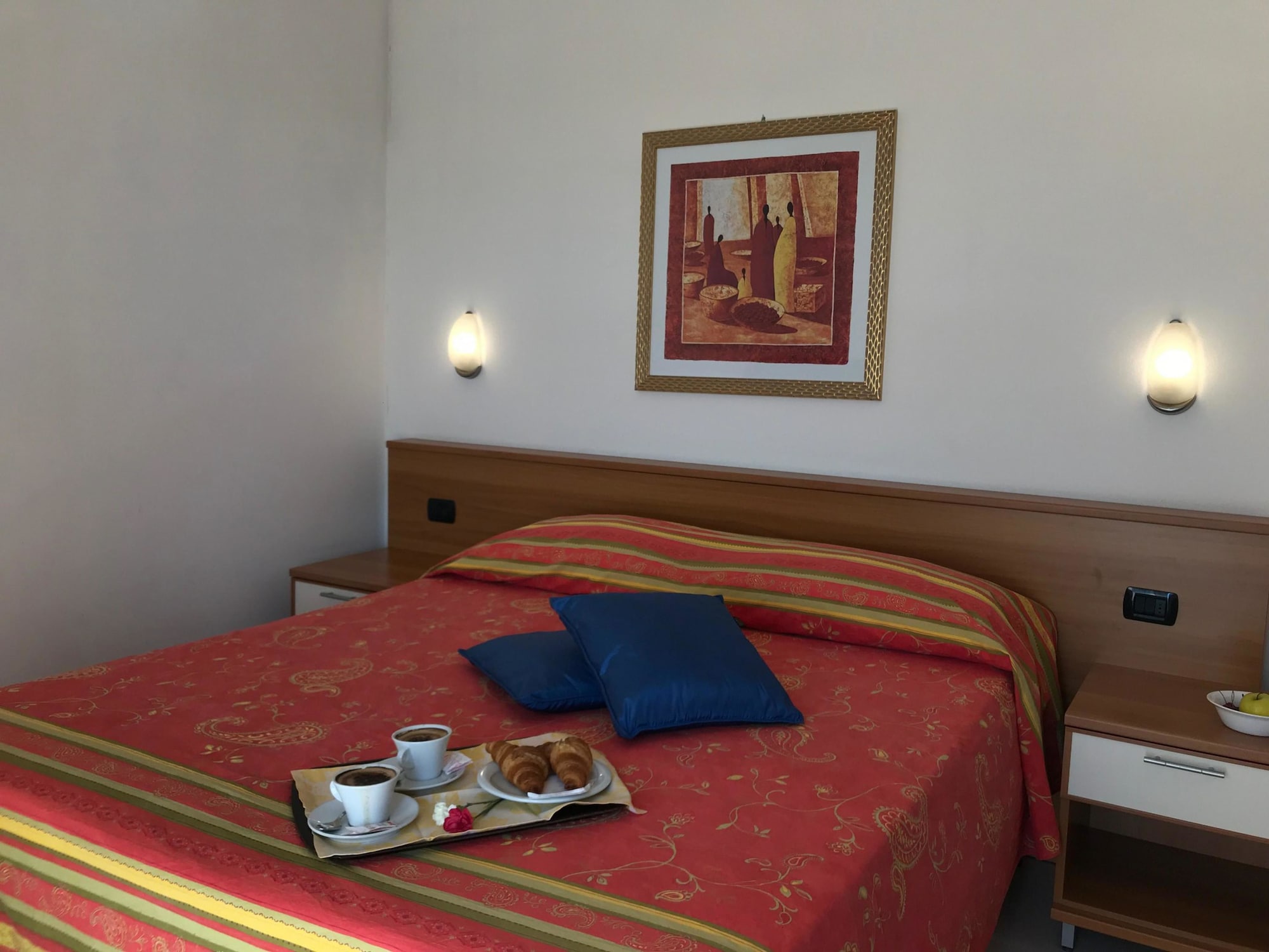 Superior, Double Bed, Pool View