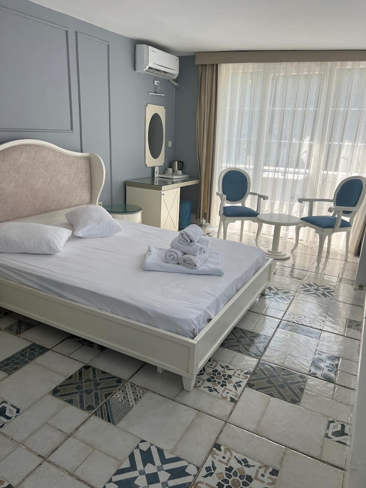 Buyukada Cankaya Hotel 19/50