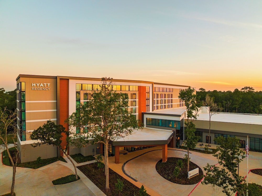 Hyatt Regency Conroe 2/45