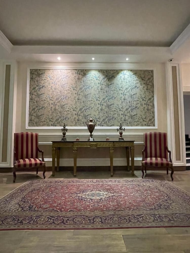 Cherry Blossom Boutique Hotel 46/69