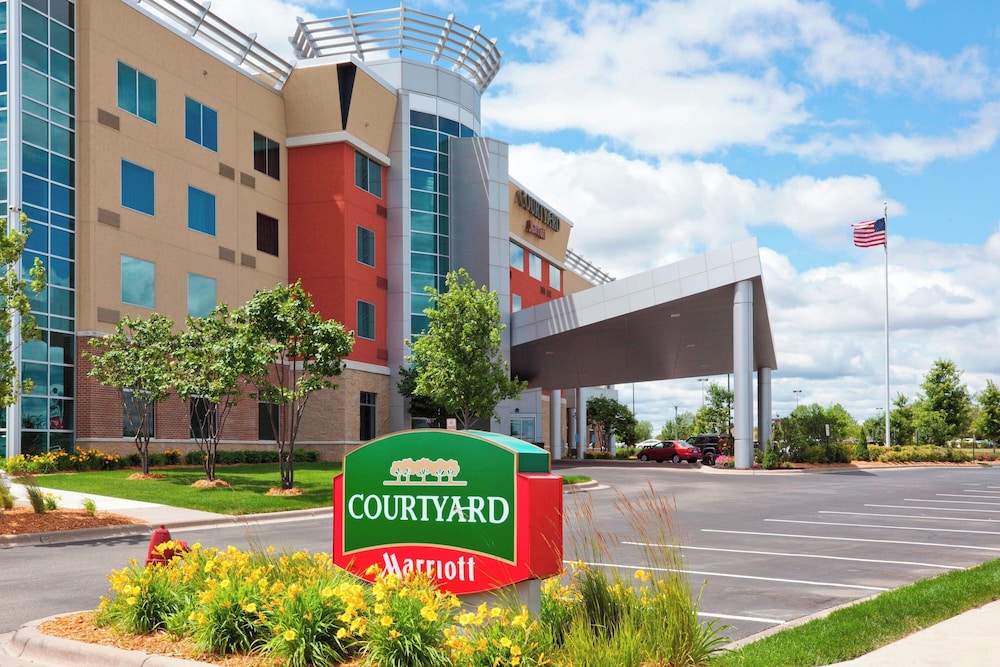 Courtyard by Marriott Minneapolis Maple Grove/Arbor Lakes 65/70