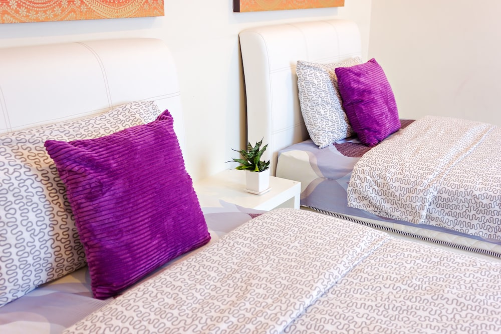 Shamrock Beach Villas 12 13/40