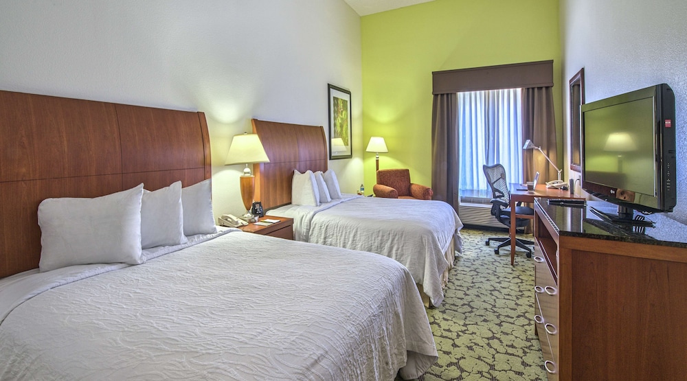 Hilton Garden Inn Huntsville Space Center 9/55