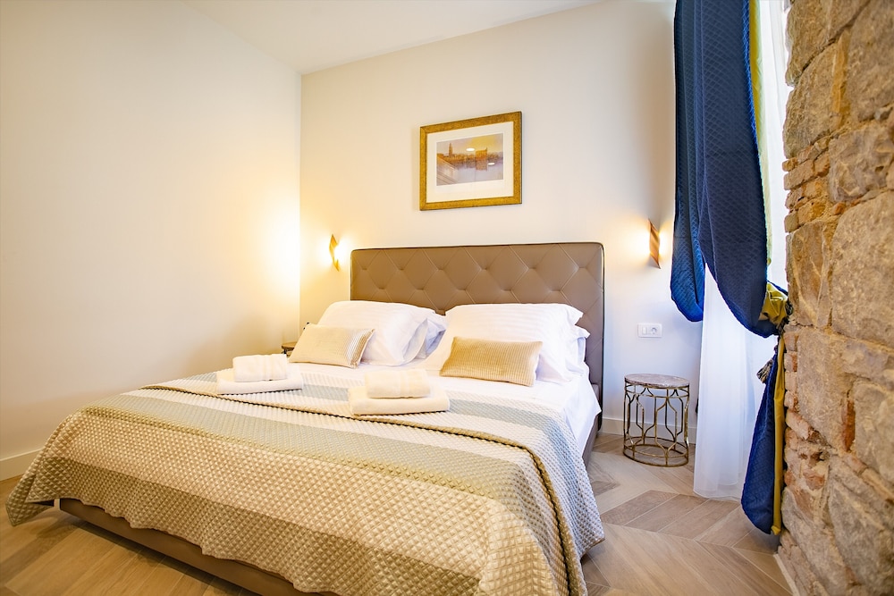 Split Best4stay Luxury Rooms 3/22