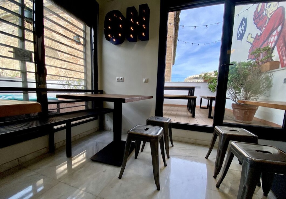 Oasis Backpackers Hostel Sevilla 31/45