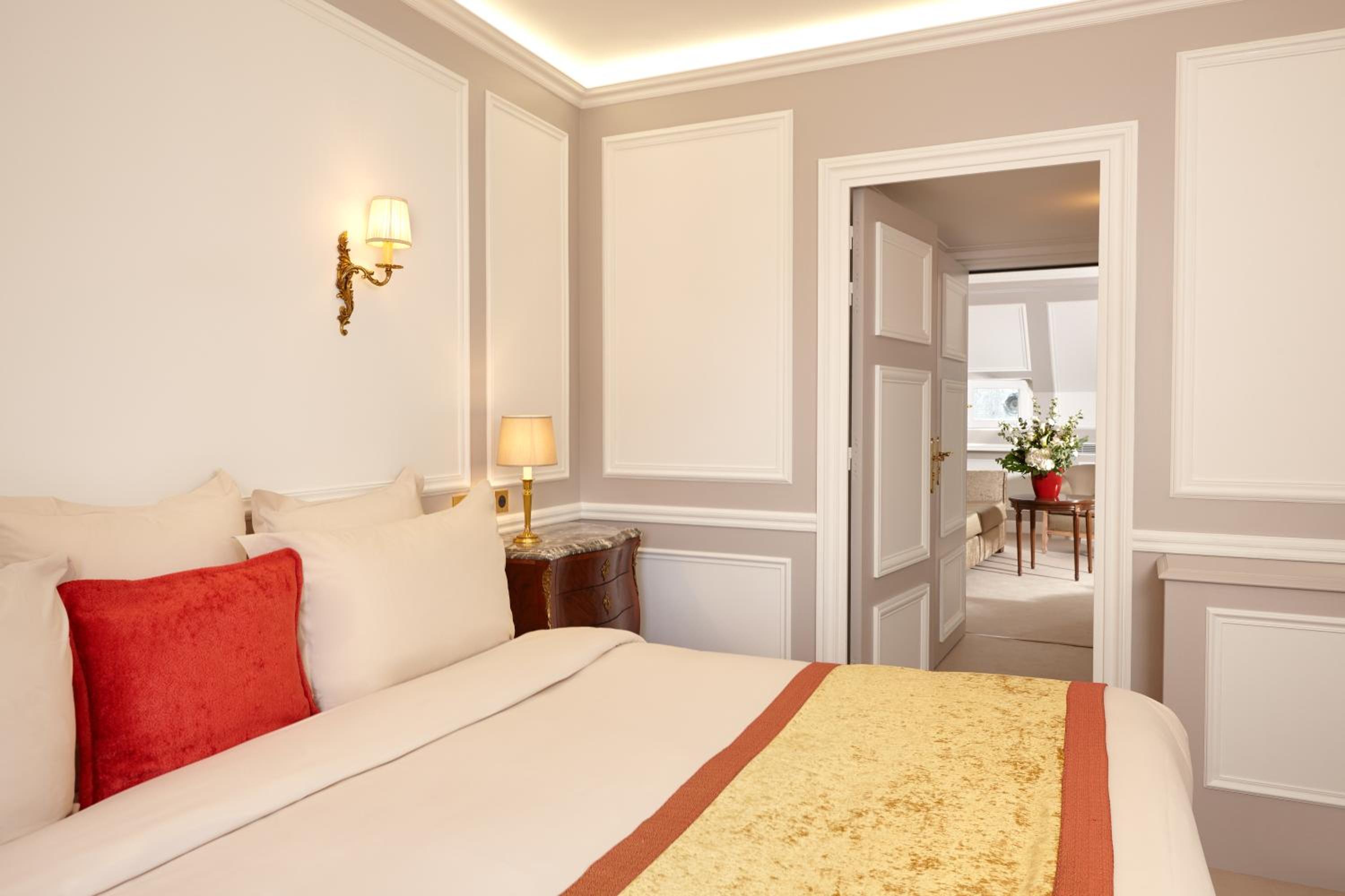 Parisienne, Suite