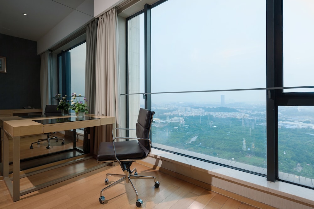 Yicheng Apartment Poly World Center 36/59