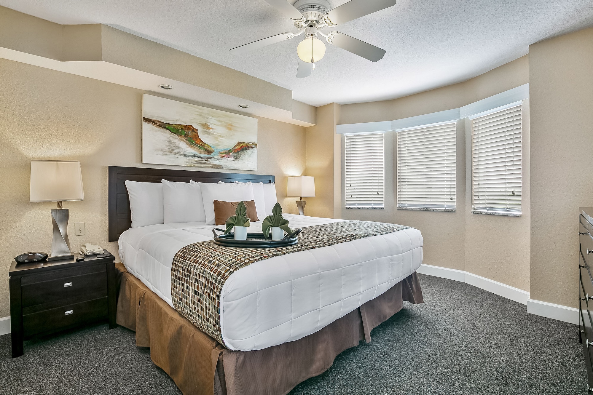 1 BEDROOM, VILLA
