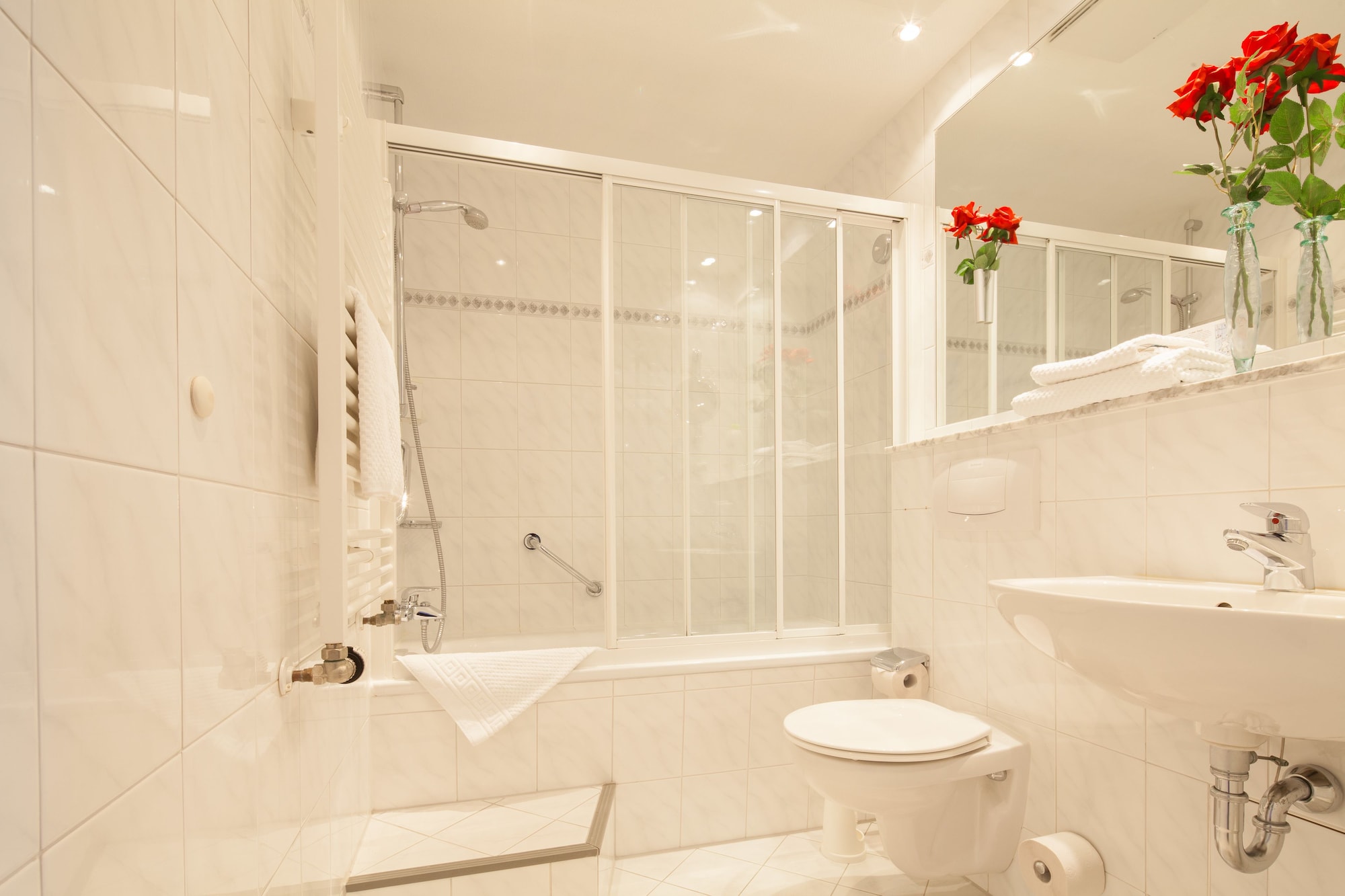 غرفة قياسية بسرير مزدوج بإطلالة على المدينة، Hotel Kastanienhof Berlin 7/8
