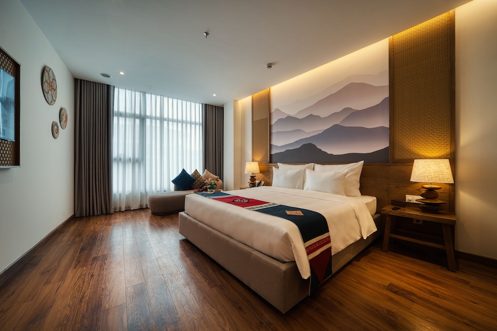 SUPERIOR, DOUBLE BED, GARDEN VIEW