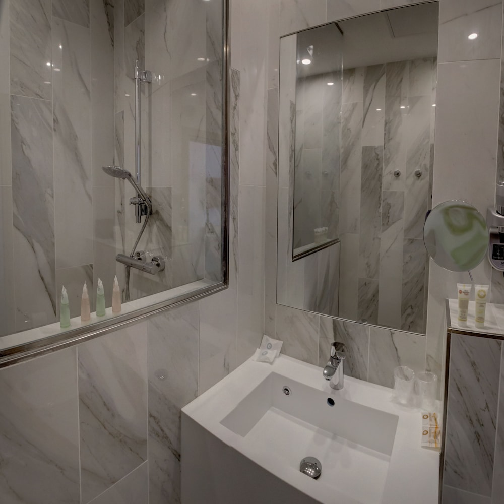 غرفة حصرية بسريرين منفصلين، Best Western Plus Hotel Comedie Saint-Roch 5/10