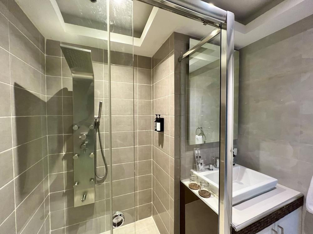 Kl Serviced Residences 49/50