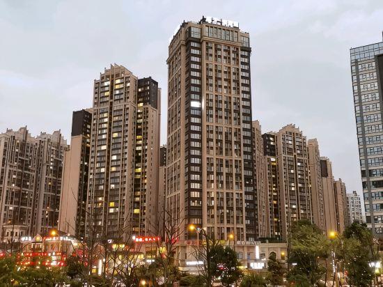 Xana Hotelle (Chengdu East Railway Station Kaide Plaza) 16/50
