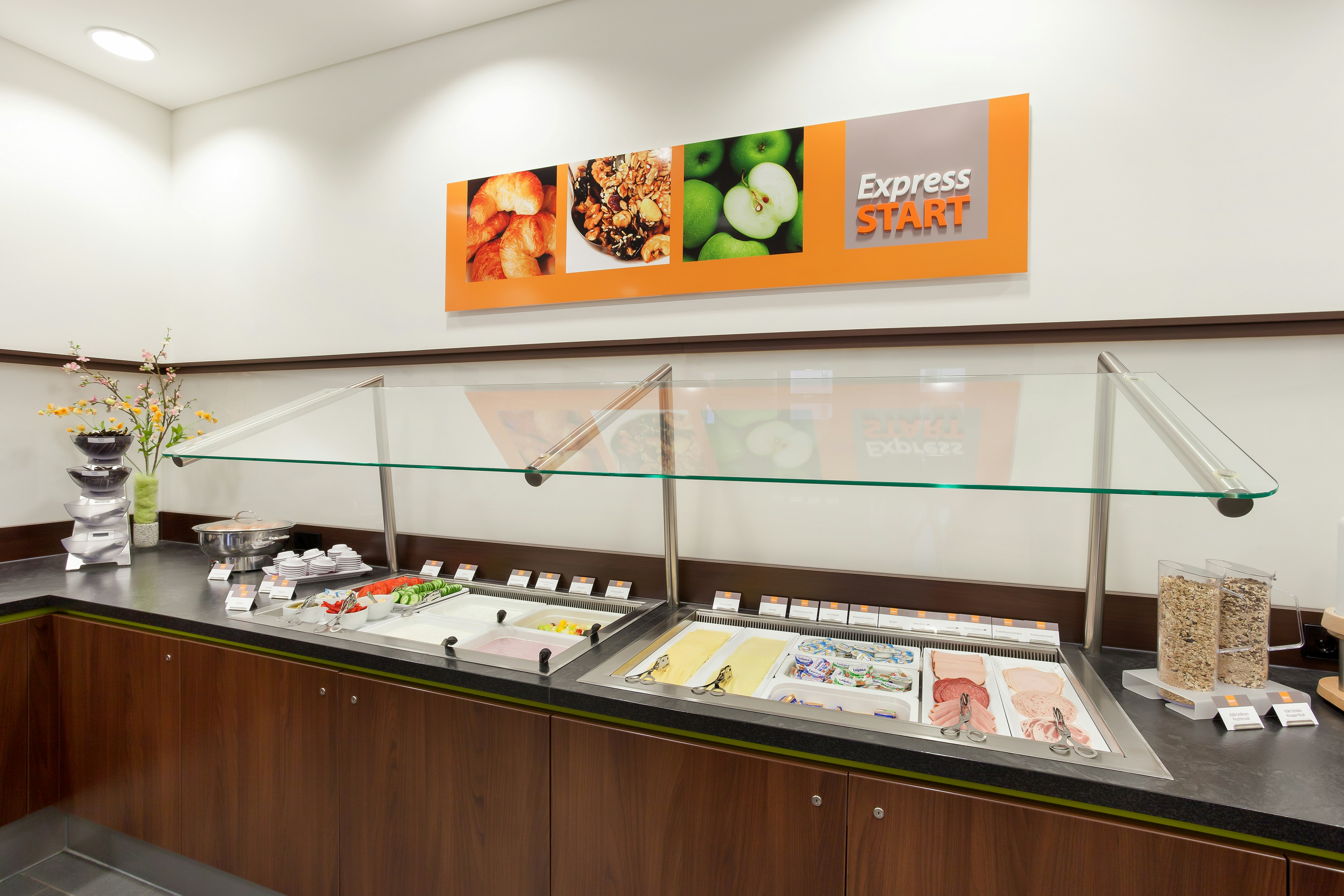 Holiday Inn Express Augsburg 18/18