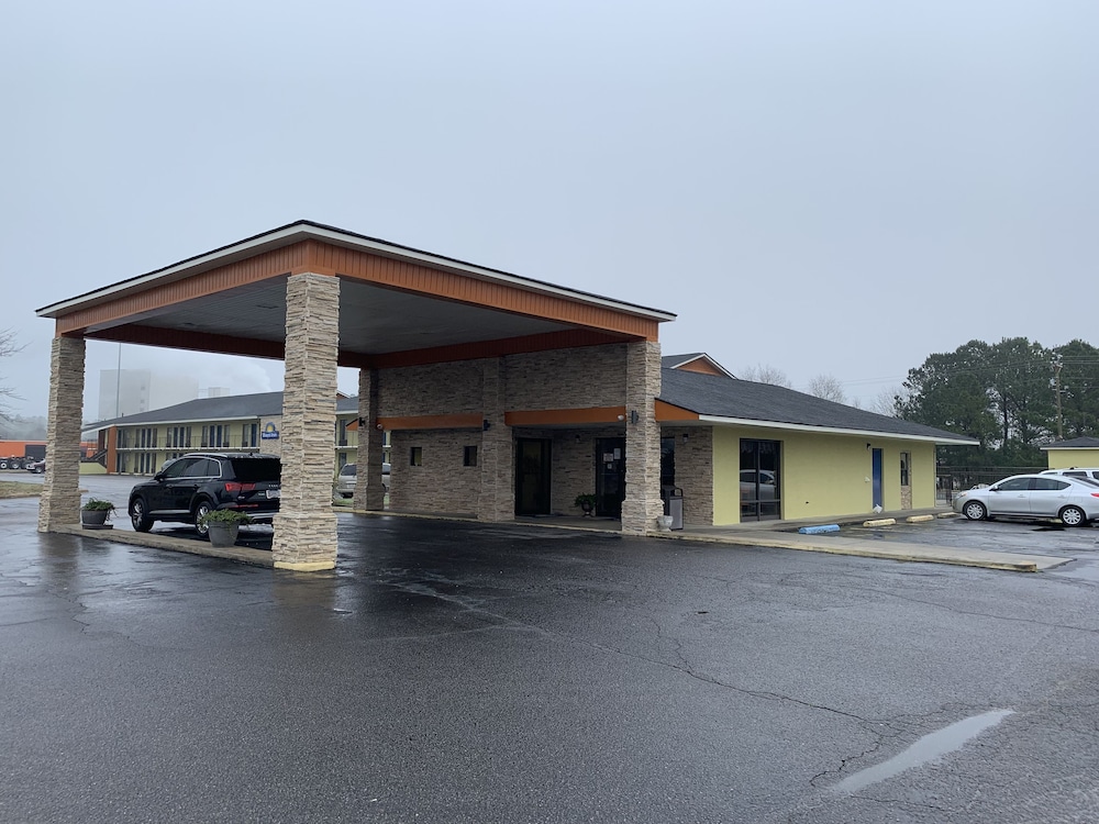 Days Inn By Wyndham Aiken - Interstate Hwy 20 6/32