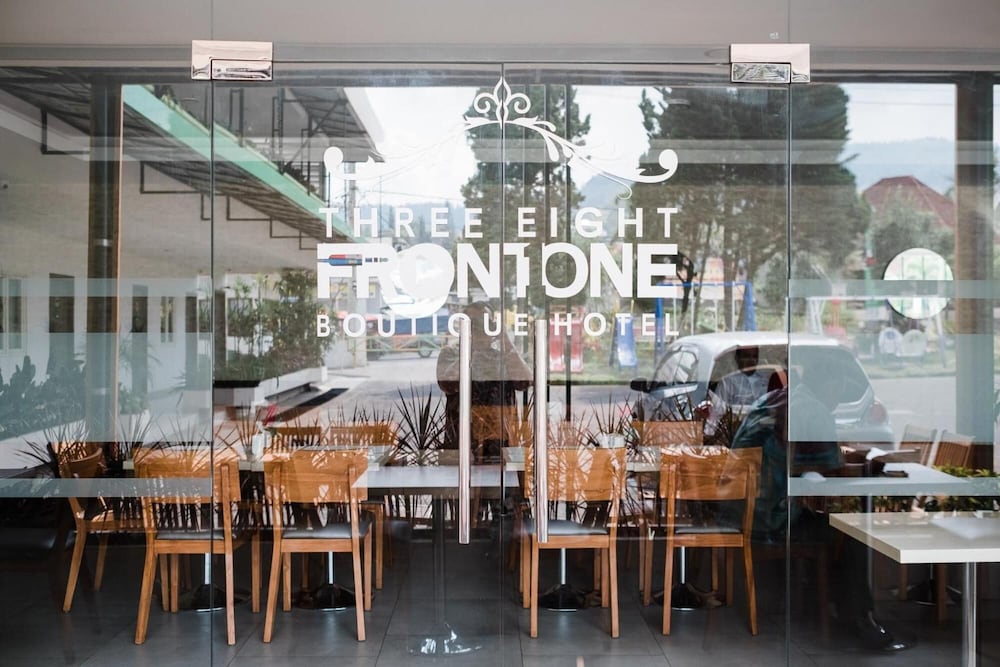 Three Eight Front One Boutique Batu 59/64