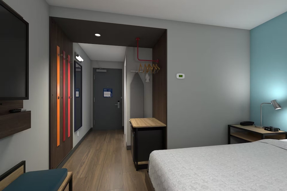 ROOM, KING BED, ACCESSIBLE