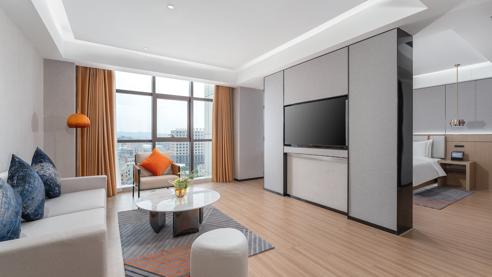 Holiday Inn Express Quanzhou Taishang District 35/46