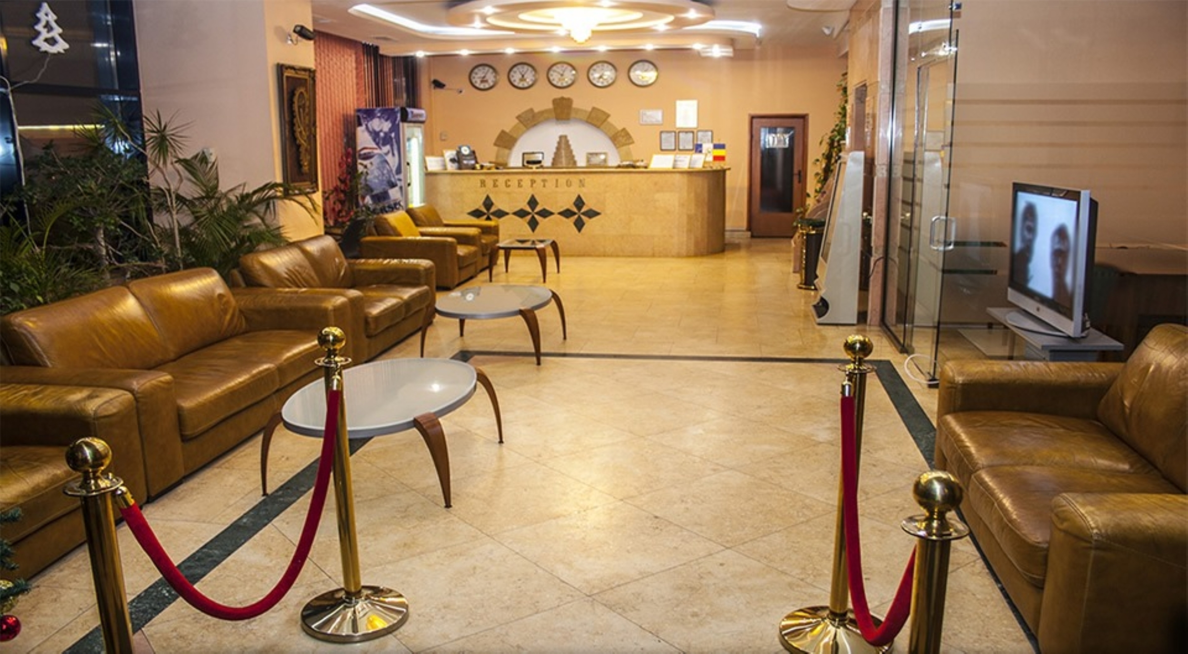 Hotel Sir Orhideea 42/47