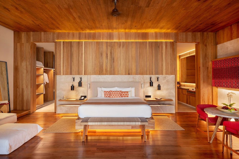 Pool, Suite, 2 Queen Beds, Ocean Front, Terrace