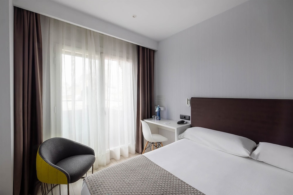 Double Single Use room Premium