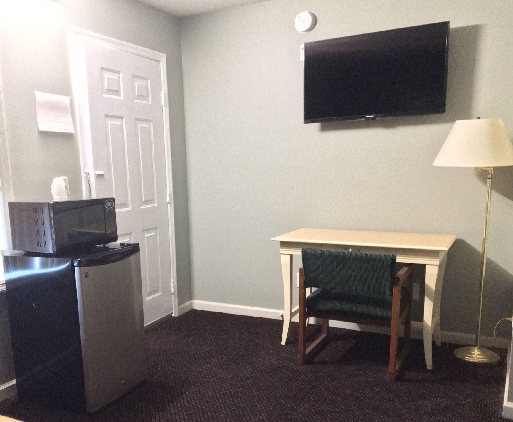 Overton Motel Livingston 18/20