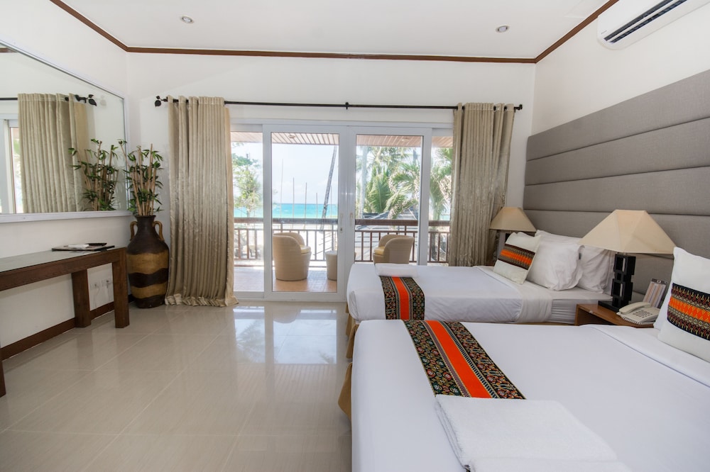 Sur Beach Resort Boracay 46/70