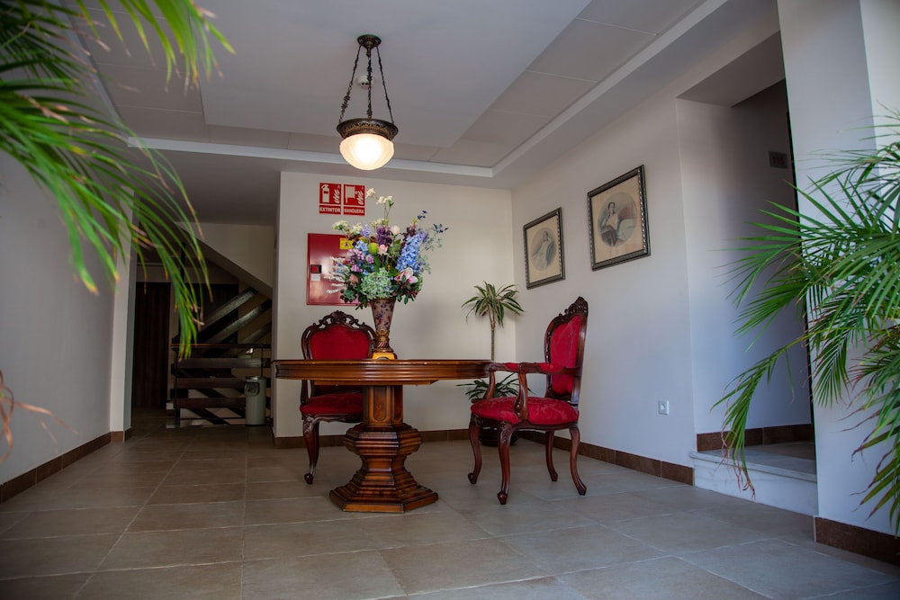 Hotel Arcos de Montemar 44/59