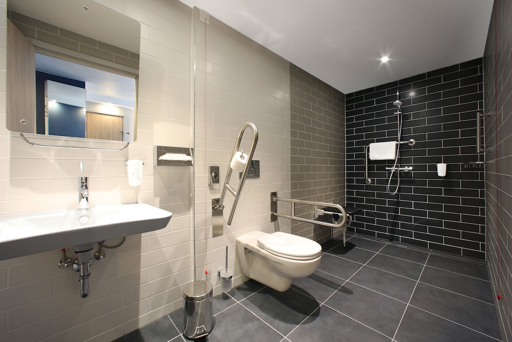 Holiday Inn Express Ljubljana 13/44
