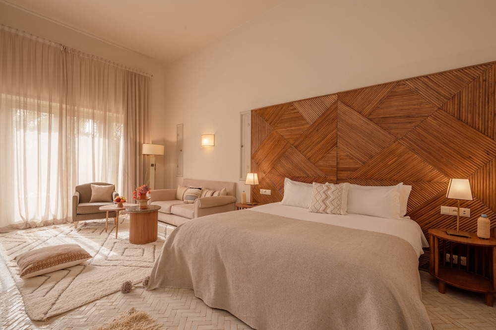 Domaine des Remparts Hotel and Spa 21/60