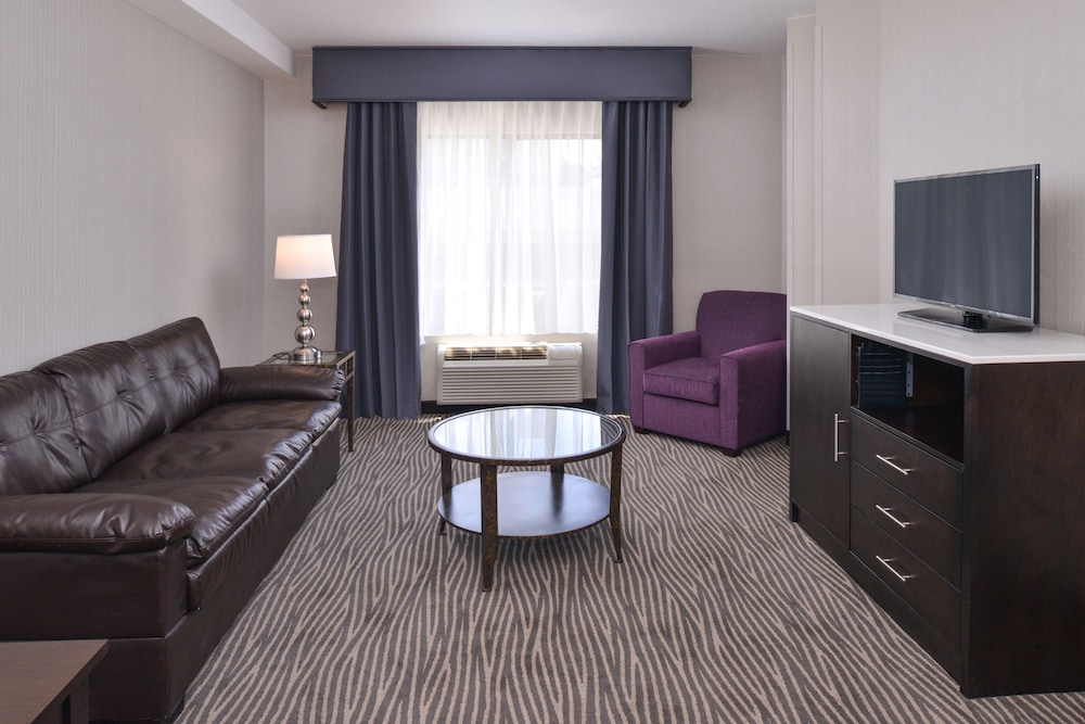 Best Western Plus Hotel at the Convention Center 36/51