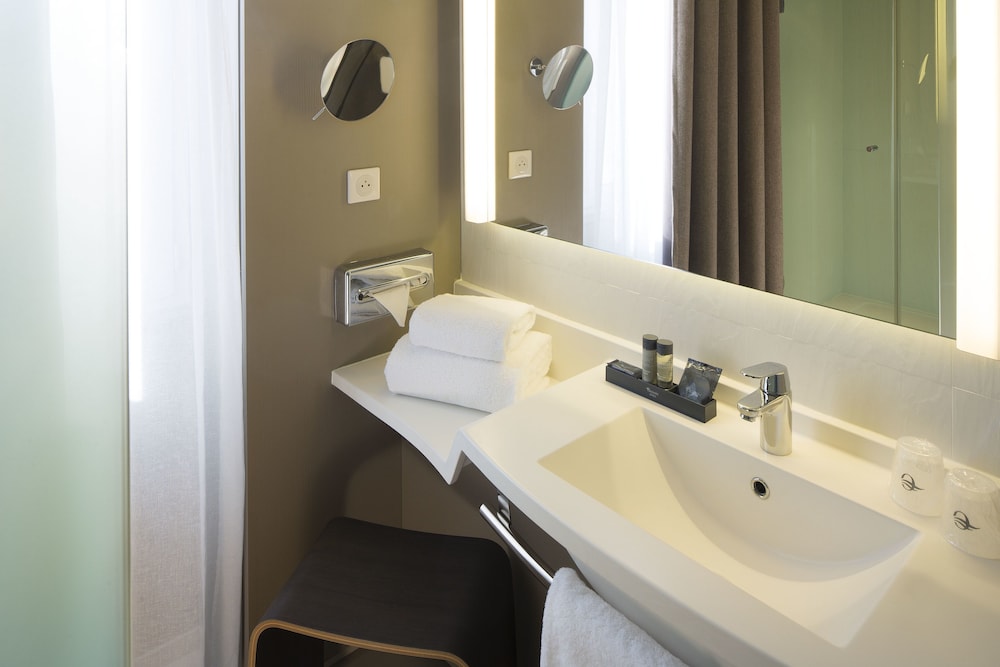 Hotel Oceania Le Jura Dijon 8/27